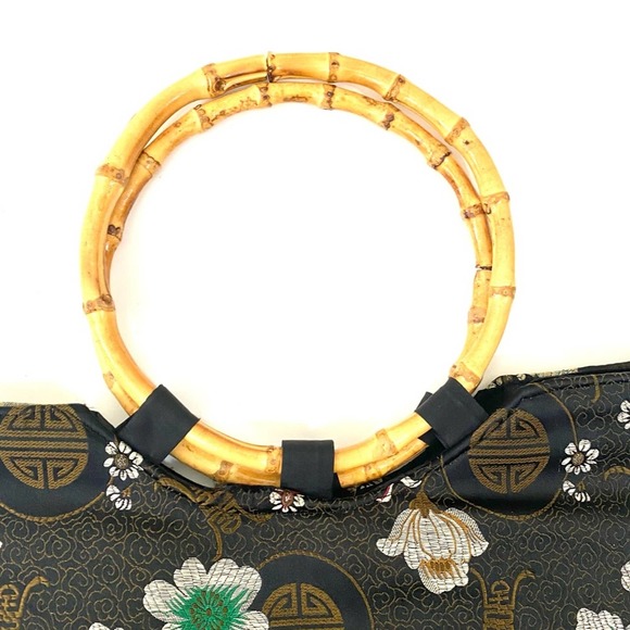 Bamboo Handle Black Asian Print Floral Round Wood Handle Canvas Handbag - Picture 7 of 9